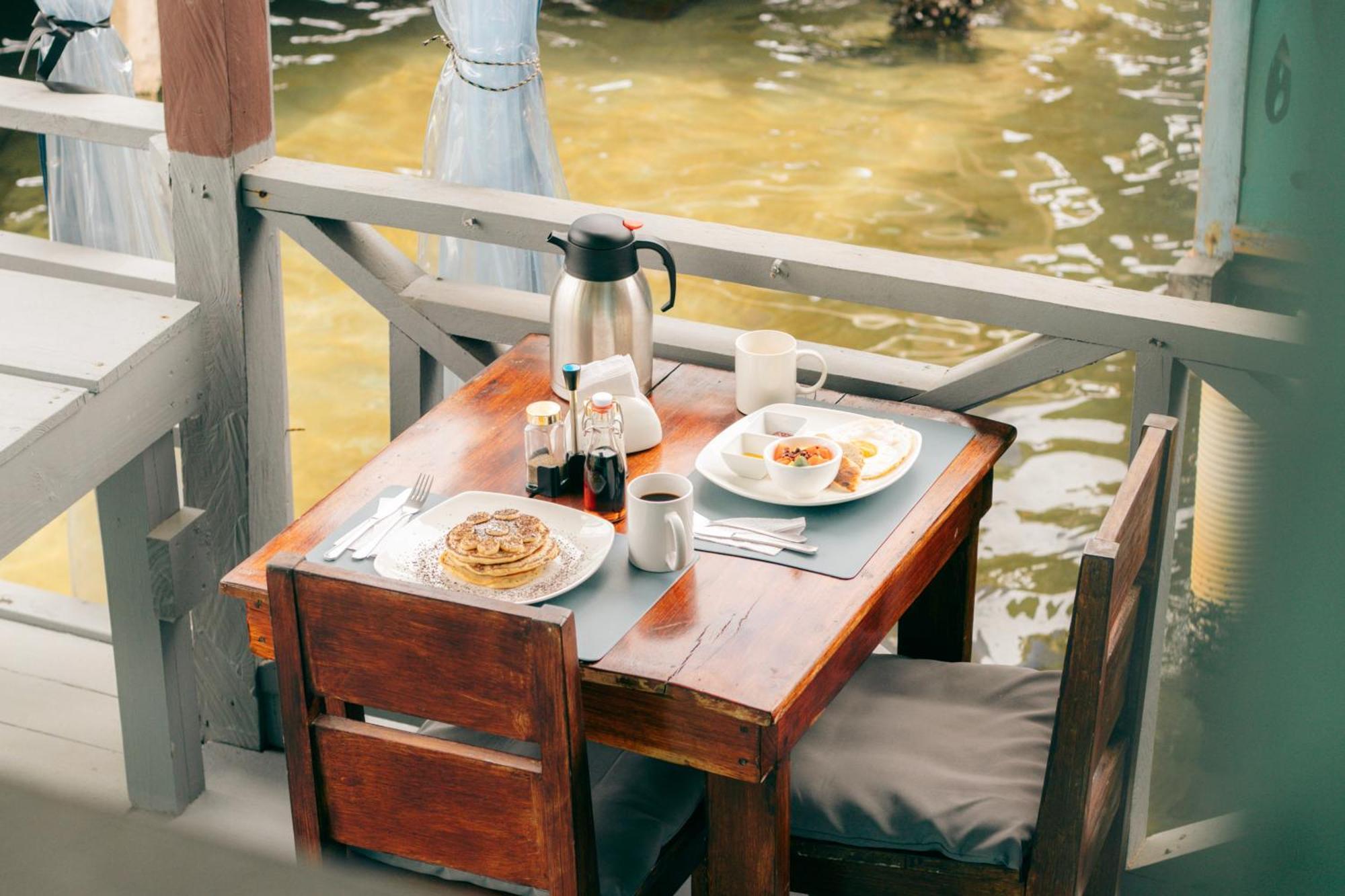 Saigon Bay Bed & Breakfast ボカス・タウン エクステリア 写真