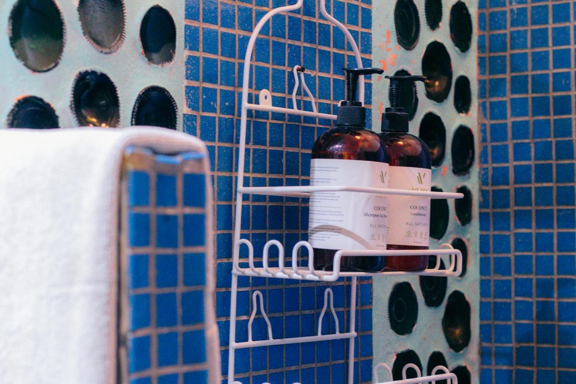 Saigon Bay Bed & Breakfast ボカス・タウン エクステリア 写真