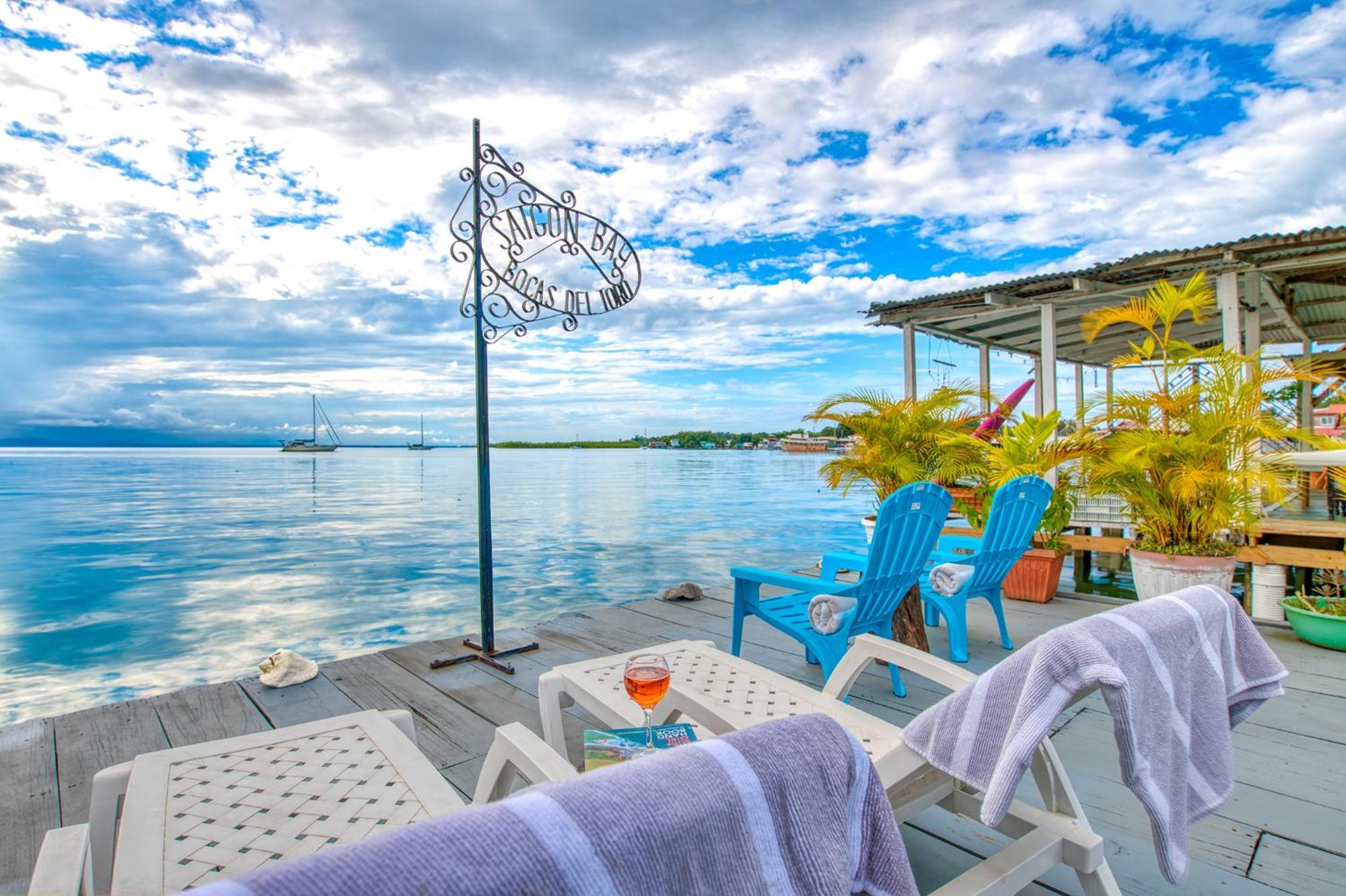 Saigon Bay Bed & Breakfast ボカス・タウン エクステリア 写真