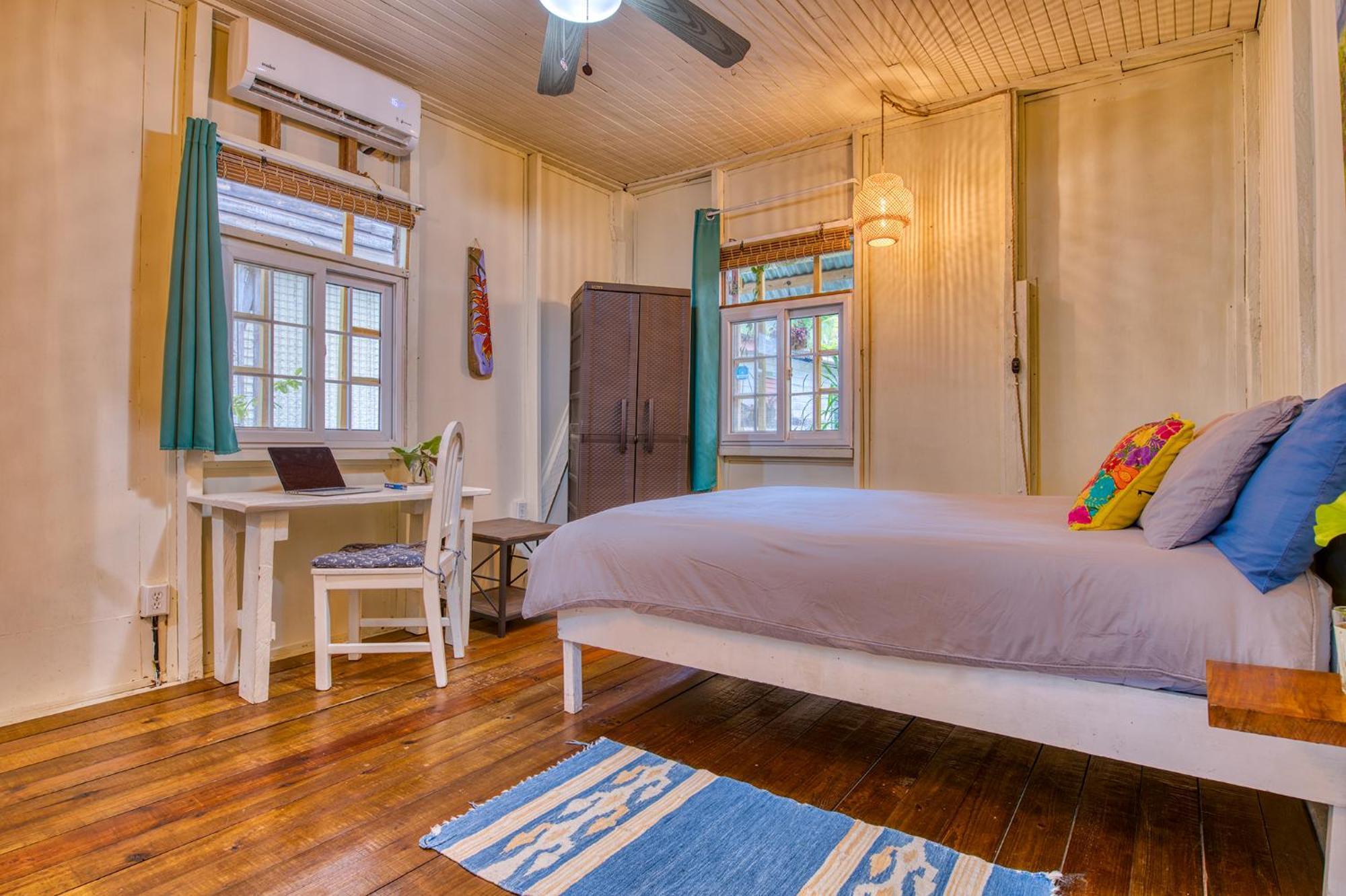Saigon Bay Bed & Breakfast ボカス・タウン エクステリア 写真