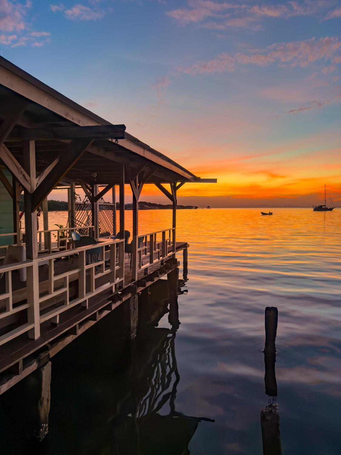 Saigon Bay Bed & Breakfast ボカス・タウン 部屋 写真